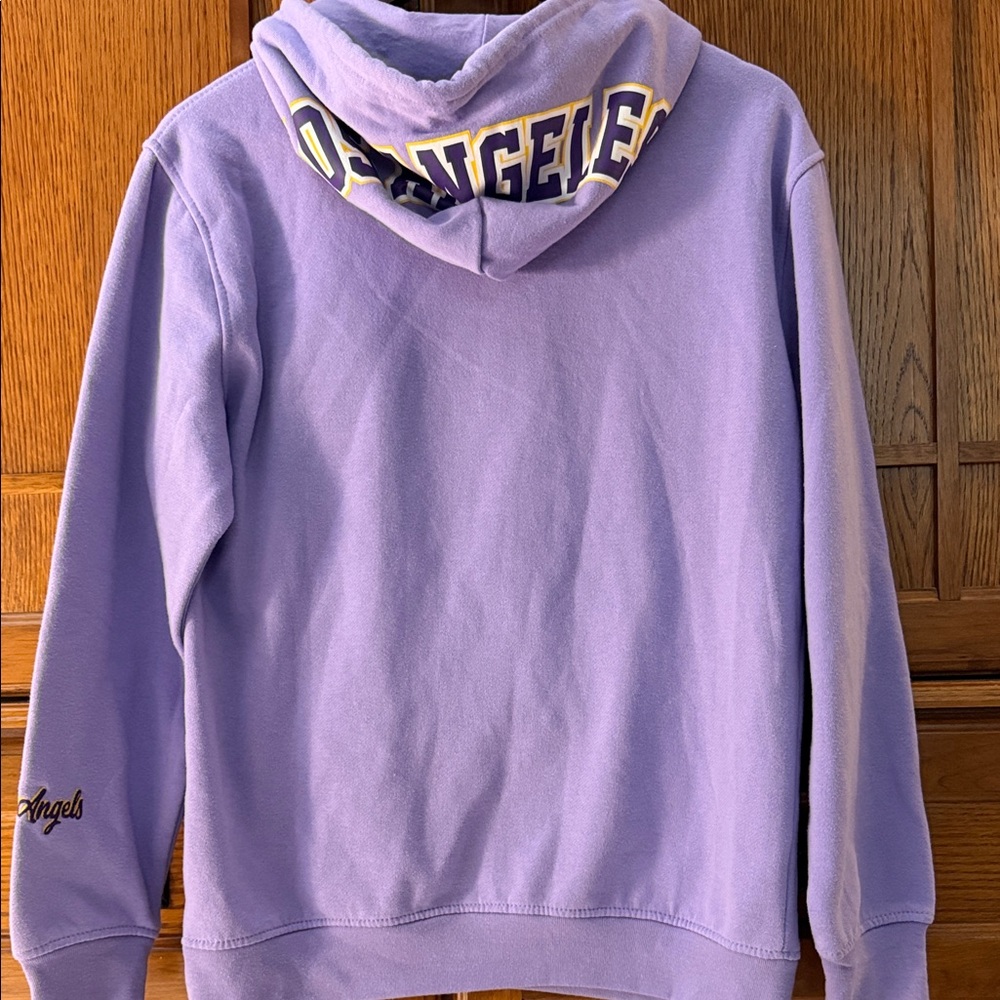 Ultra Game NBA Los Angeles LA Lakers Hoodie Chenille Embroidered Lebron James - Picture 7 of 15